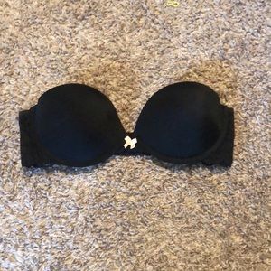 Strapless push-up bra